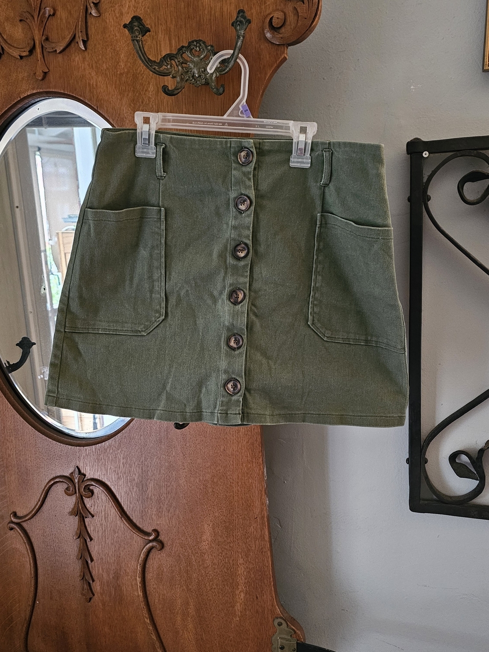 Dotti Olive Green Button-Front Mini Skirt – Size 14